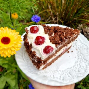 Homemade `Schwarzwälder` Cherrycake/Hausgemachte Schwarzwälder Kirschtorte